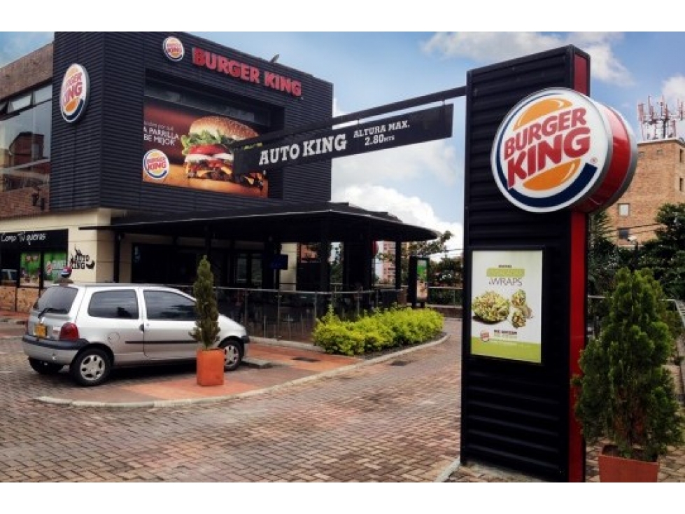 VENTA DE LOCAL ALQUILADO POR BURGER KING EN ZONA DOS ZUR