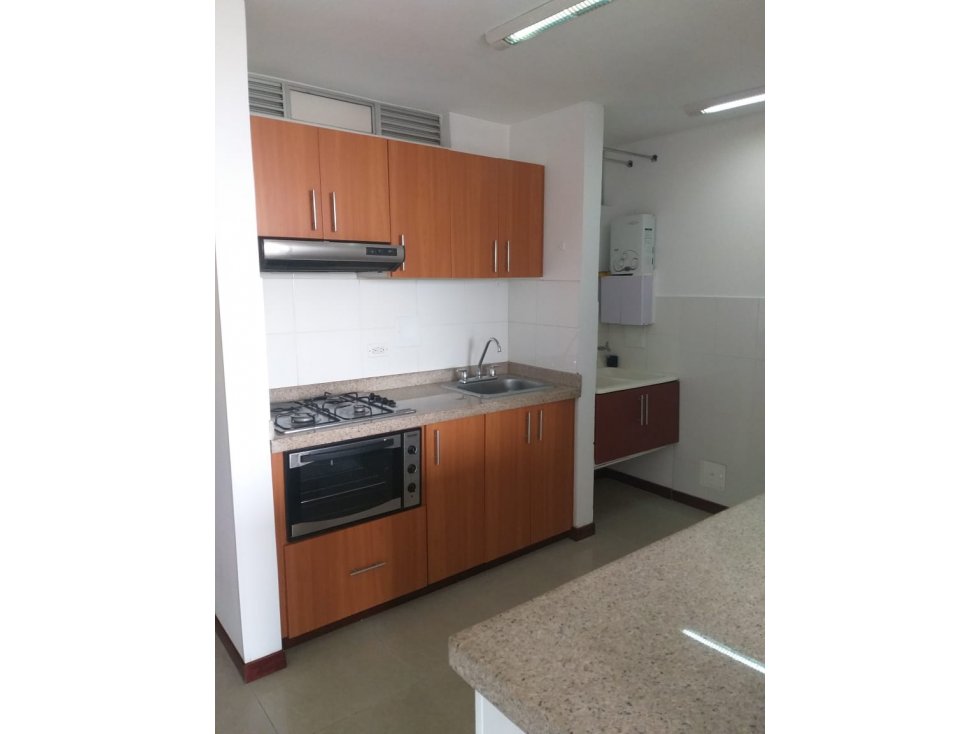 APARTAMENTO GRANDE EN EL NORTE