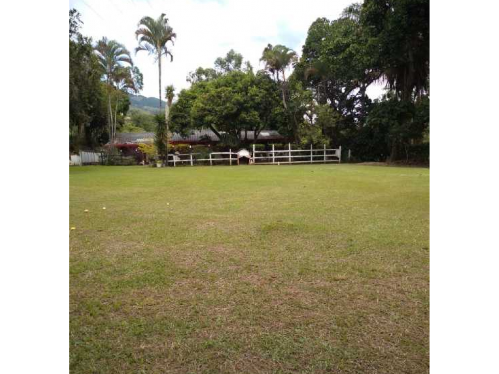 VENTA  O PERMUTA HERMOSO LOTE BARBOSA