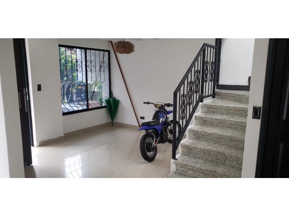 VENTA DE CASA UNIFAMILIAR BELEN ALIADAS