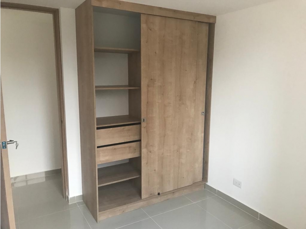 VENDO APARTAMENTO EN SABANETA