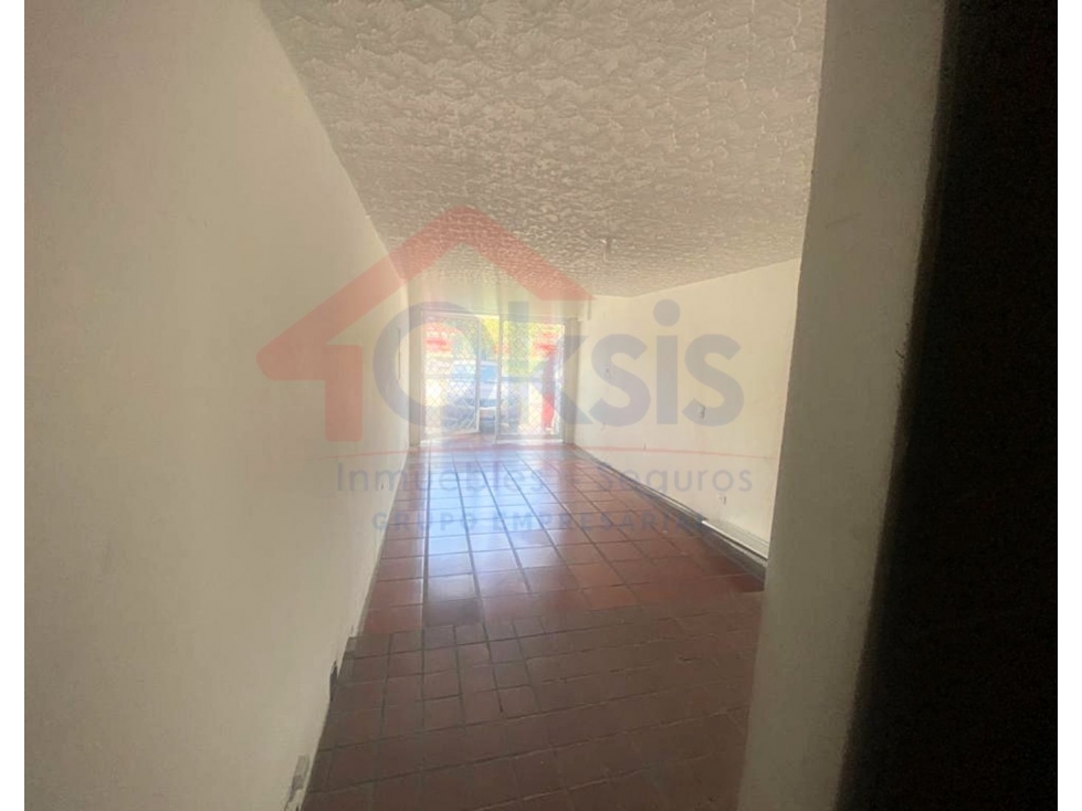 arriendo amplio local en la calle 137 - Nueva autopista