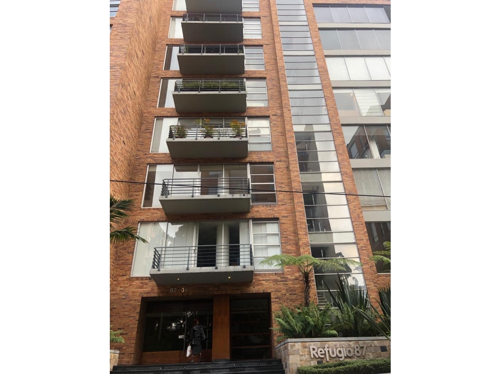 VENDO APTO EL REFUGIO 185 M2 PISO 6 EXTERIOR BALCON 3 HAB C/U CON BAÑO