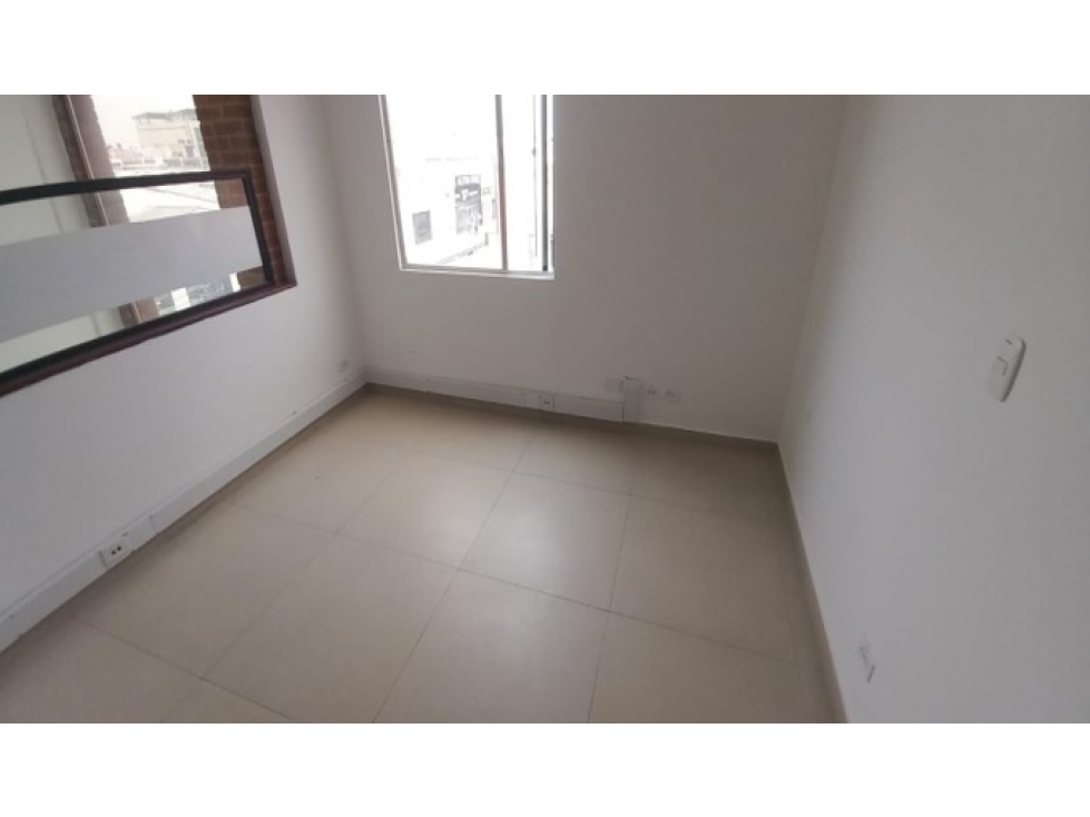 OFICINA EN ARRIENDO EN BOGOTA-Toberin 562n m2