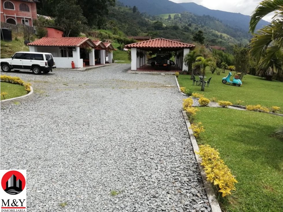 Alquiler de Finca de Recreo en La Estrella por día de sol