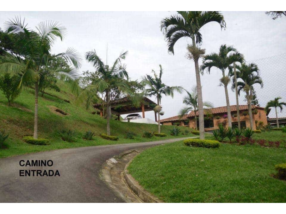 Vendo Espectacular Casa Campestre Girardota