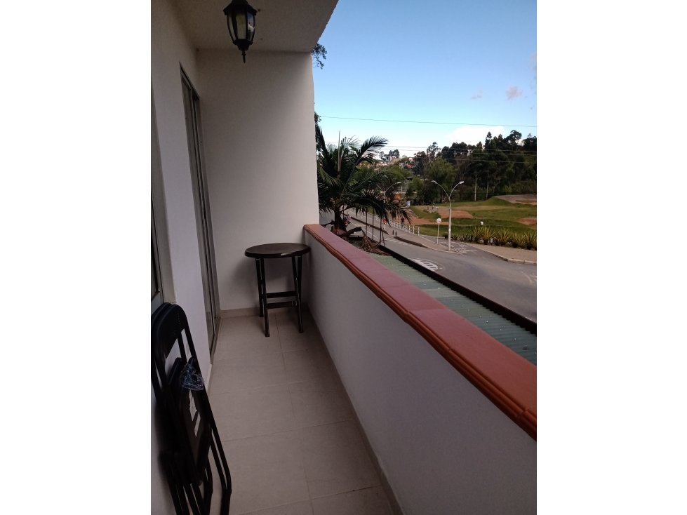 Vendo apartamento bien ubicado Marinilla $220