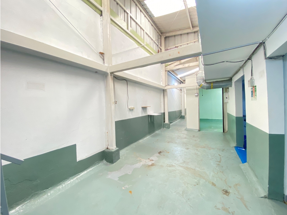 BODEGA O LOTE COMERCIAL EN VENTA ITAGUI