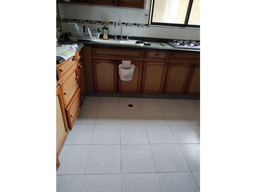 SE VENDE APARTAMENTO PEÑON PISO 14 EN EDIFICIO