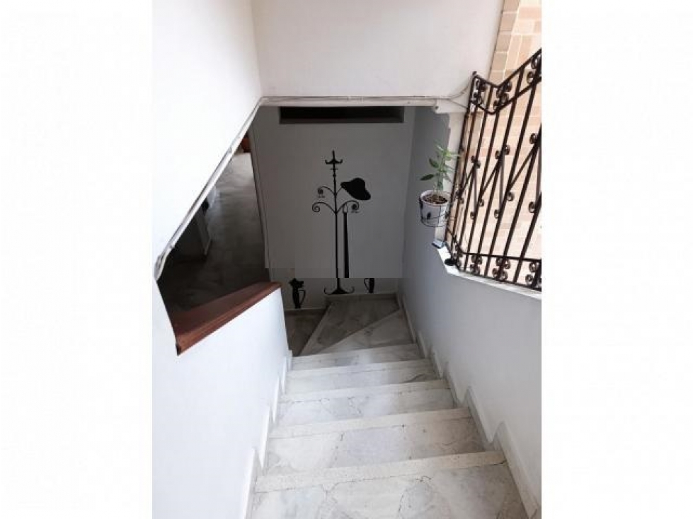 Excelente apartamento en MIraflorez, piso 4