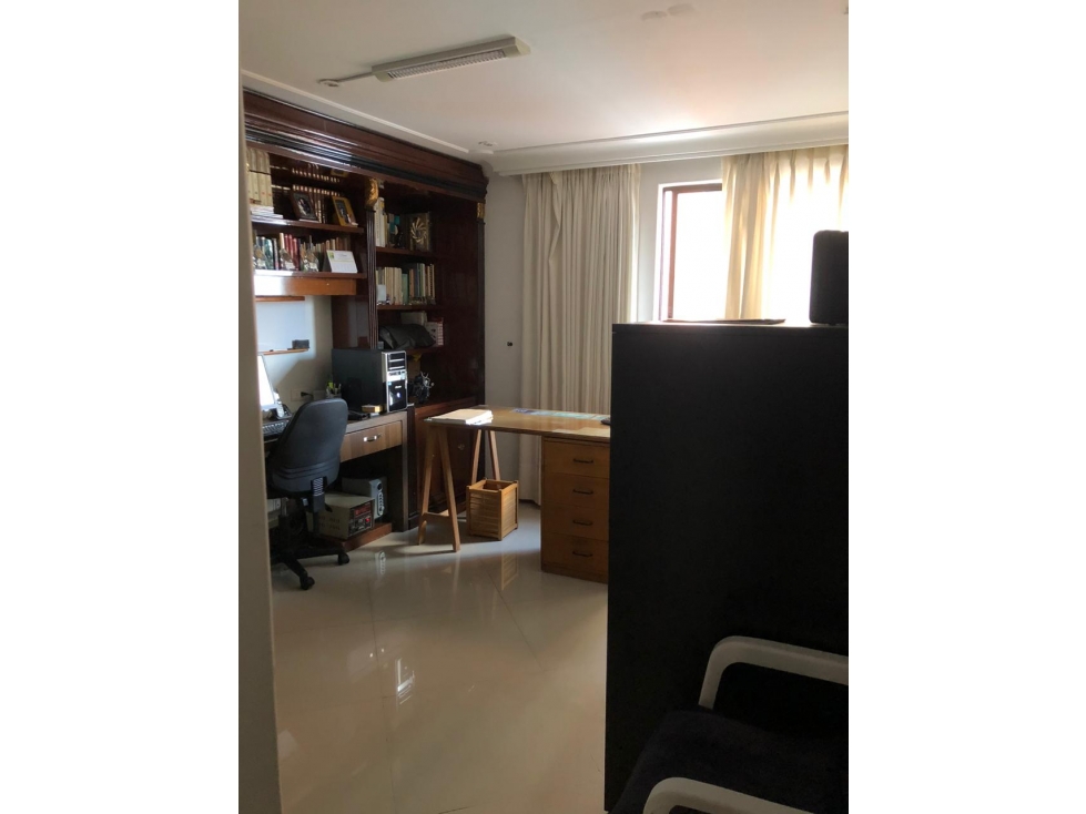 Se Vende Apartamento en Laureles, Medellin