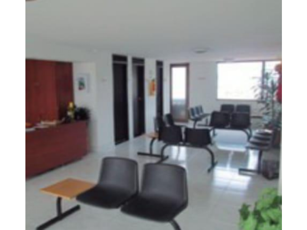 VENDE CONSULTORIO SECTOR LOS ROSALES AREA 20 MTRS²