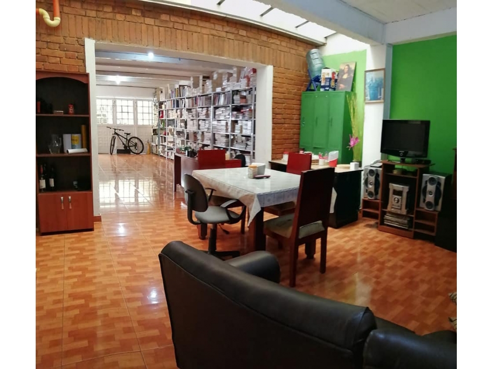 Amplia casa en venta Ciudad Jardín Sur Bogotá CM