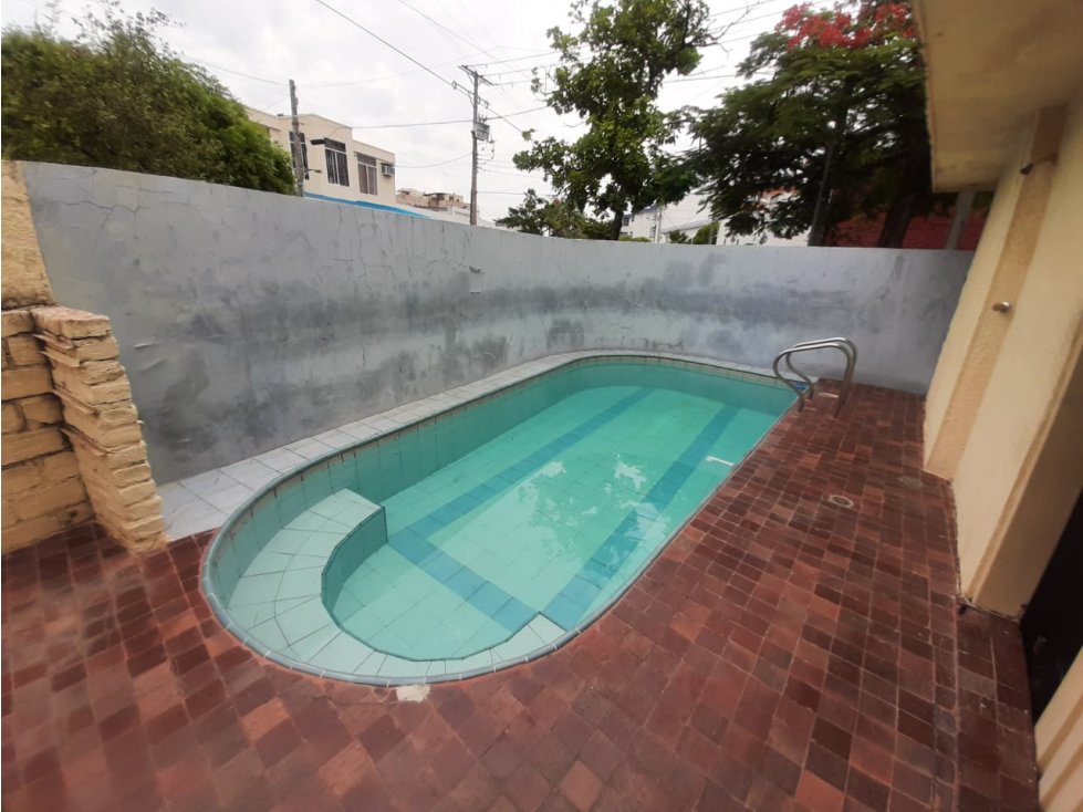 SE VENDE LINDA CASA EN LA MAGDALENA