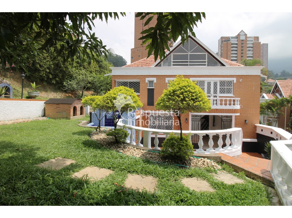 Vendo Casa MEDELLIN Las Palmas (también recibo criptomonedas)