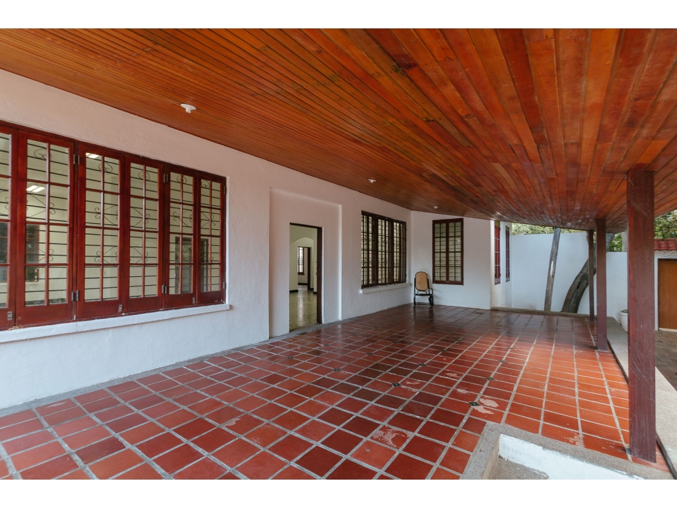 CASA EN ARRIENDO - SANTA MARTA