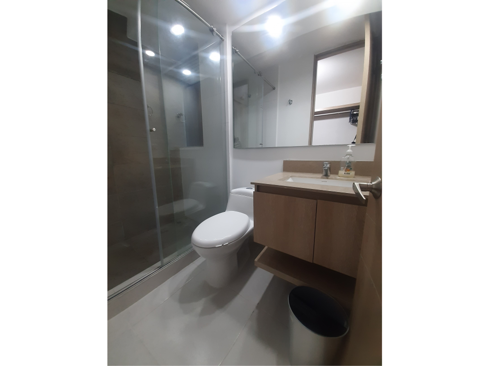 Vendo apartamento amoblado en Barranquilla. Alameda Del Rio