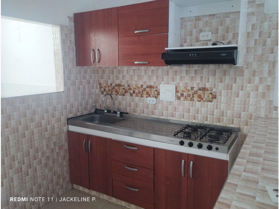 CASA ECONOMICA EN VENTa acacias meta