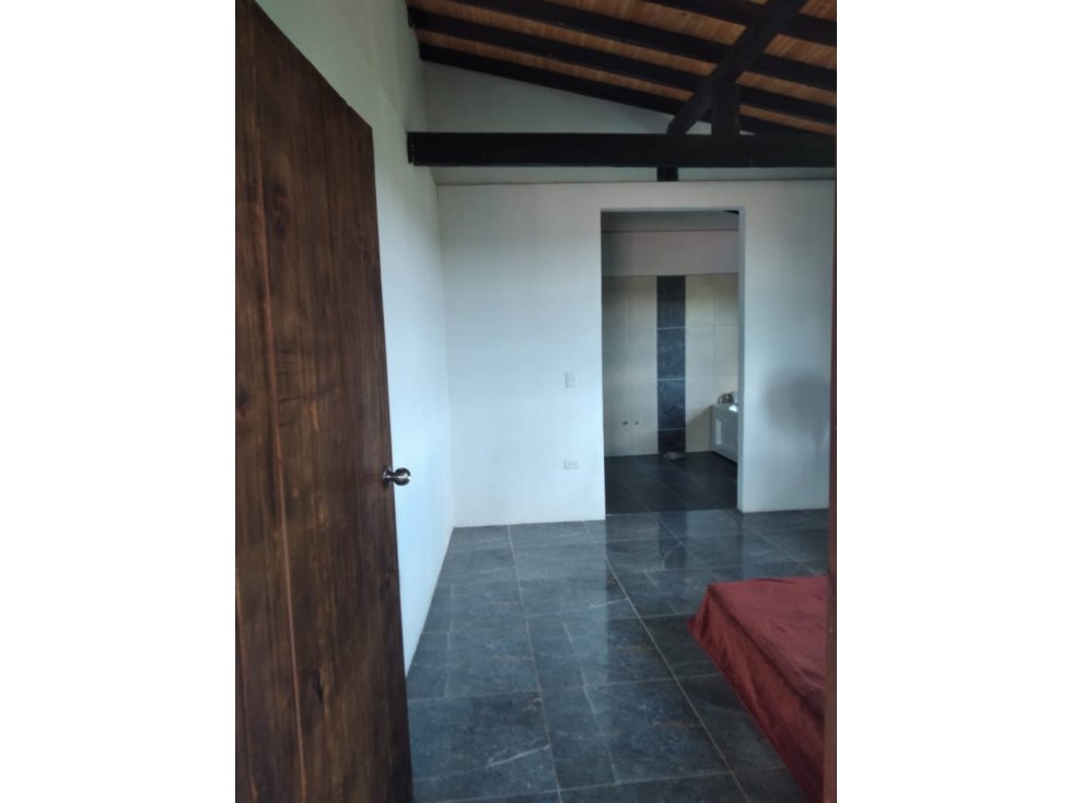 SE VENDE O SE PERMUTA CHALET EN EL CAIMO