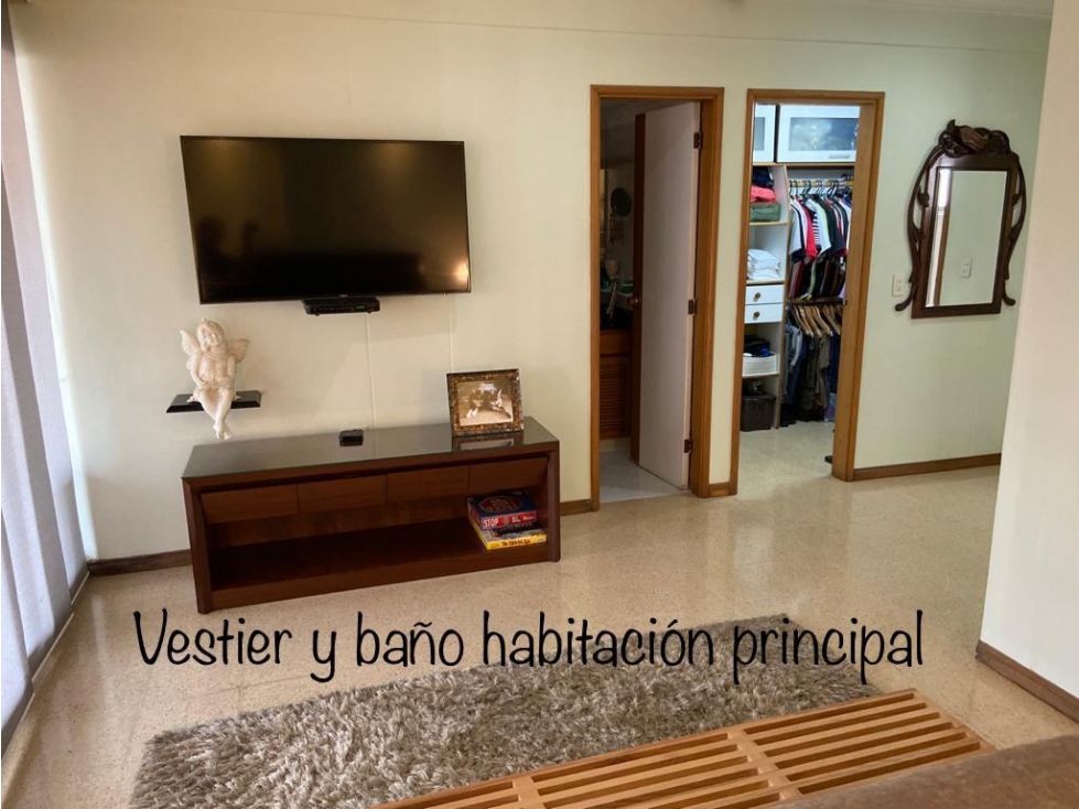 SE VENDE APARTAMENTO EN CONQUISTADORES, MEDELLÍN