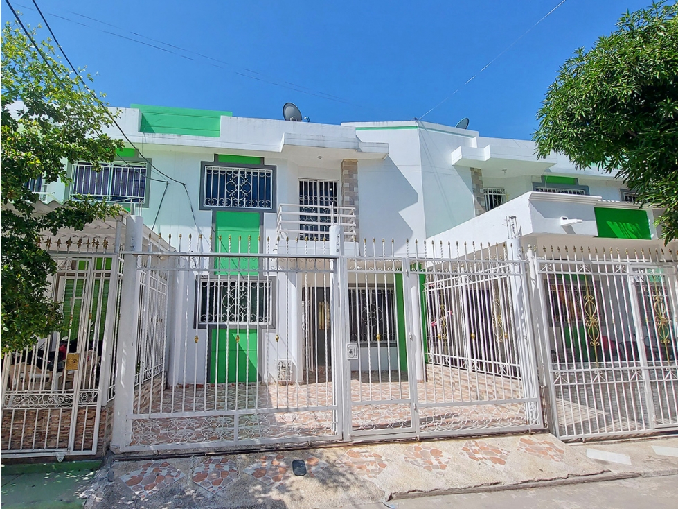 Casa en Venta en Portal del Tesoro, Amplia, Santa Marta