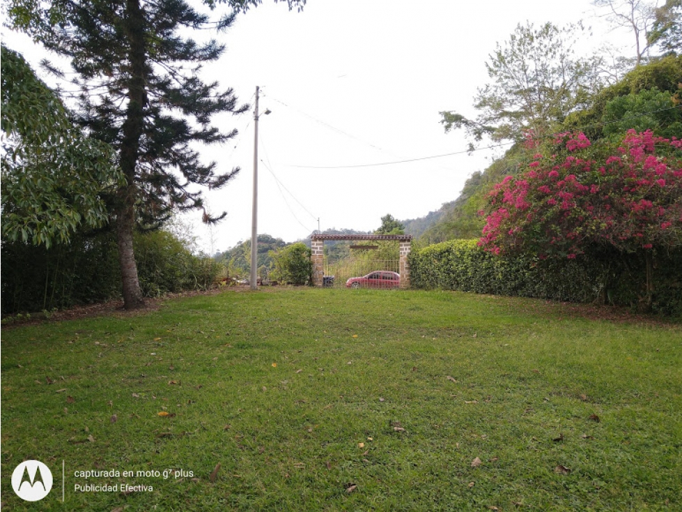 FINCA MIRADOR PATIO BINITO