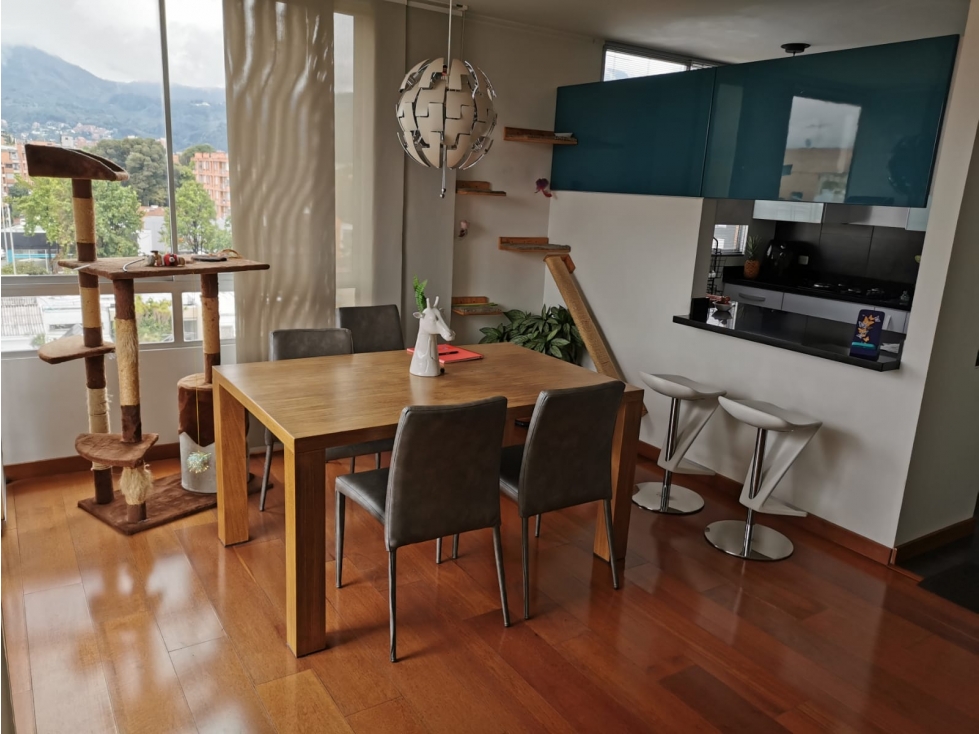 VENTA APARTAMENTO ESQUINERO CON BALCONES EN CHICO NAVARRA