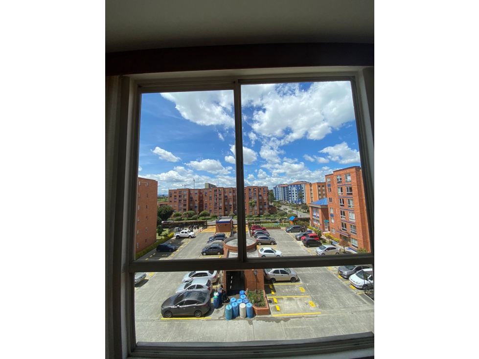 VENTA APARTAMENTO EN HAYUELOS CONJUNTO CAMINO DE MODELIA