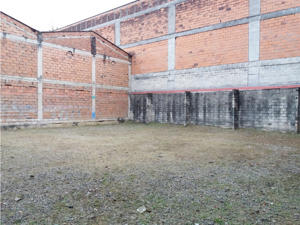 Bodega en Arriendo Aguacatala, Medellín