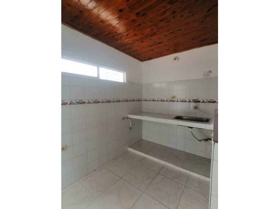 ARRIENDO APARTAMENTO P2 RINCON DE GIRON