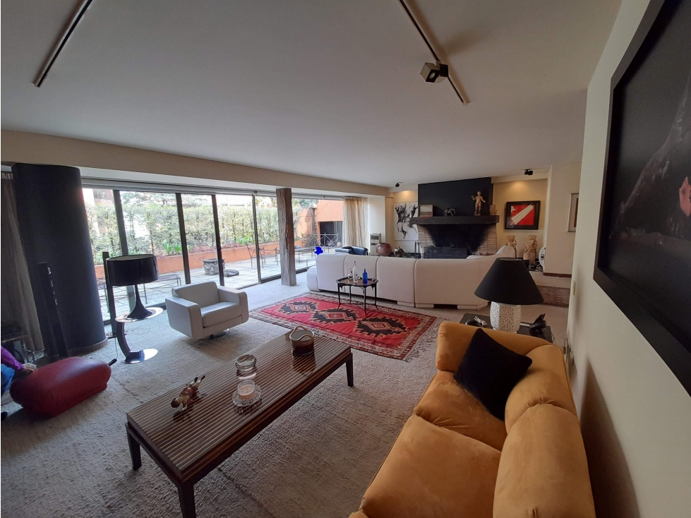 VENTA CASA 650 M2 ALTOS DEL REFUGIO BOGOTA