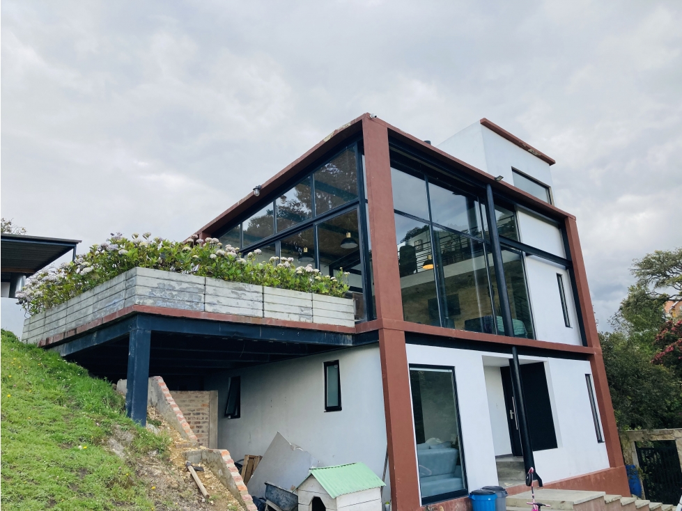 Vendo Casa lote k7 vía Bogotá la Calera Vereda el Salitre