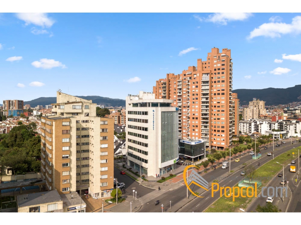 Se Vende Oficina 732 mts con Terraza, La Floresta, Bogota