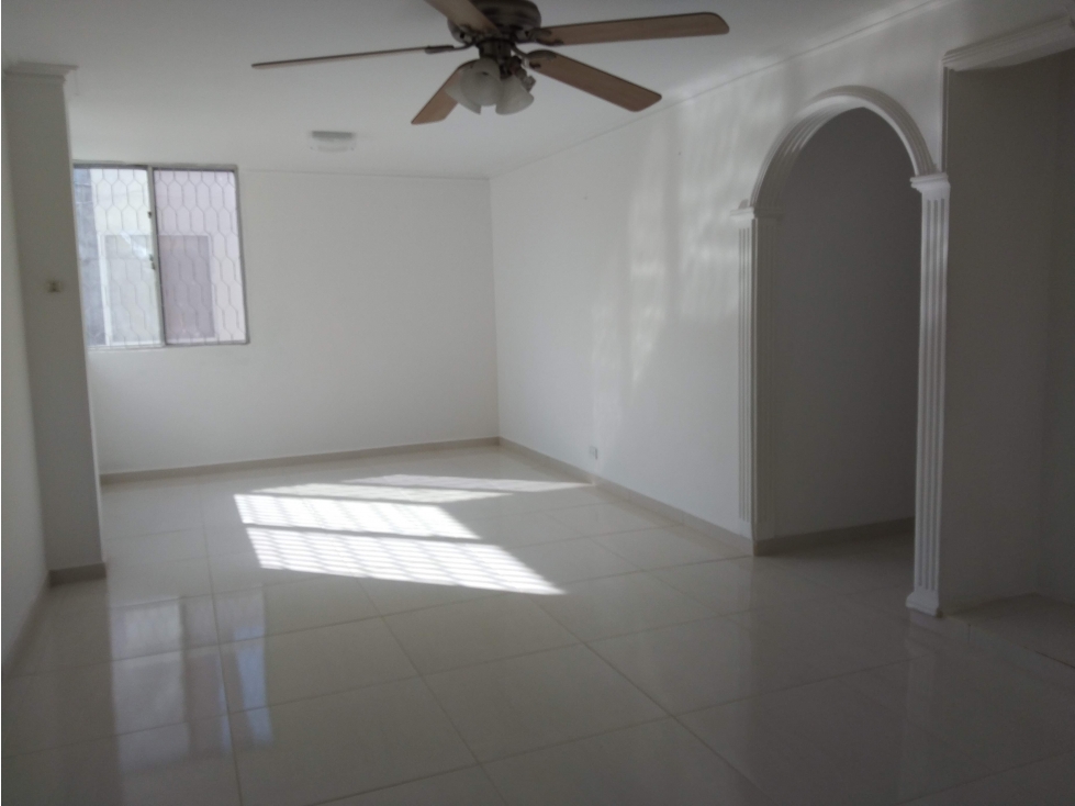 ARRIENDO APARTAMENTO EN BARRIO RIOMAR, BARRANQUILLA