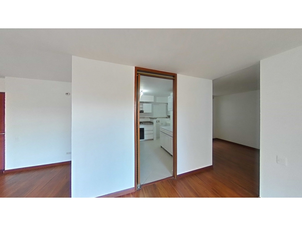 VENDO APARTAMENTO EN NOGALES DE LA COLINA