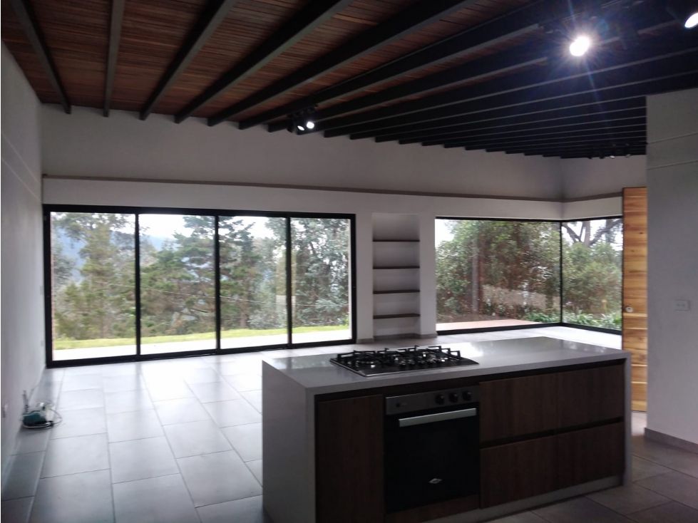 ARRIENDO CASA ENVIGADO ANTIOQUIA