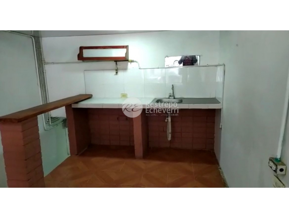 Local en venta, barrio Versalles, Manizales