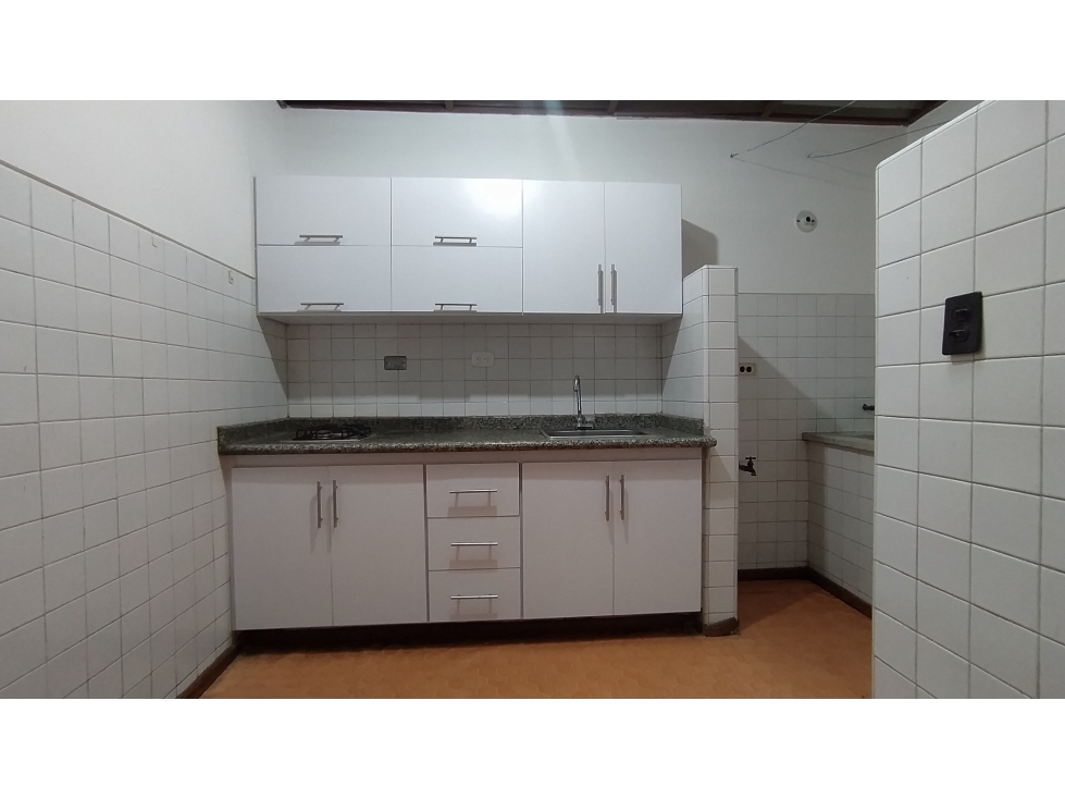 Arriendo Apartaestudio Centro