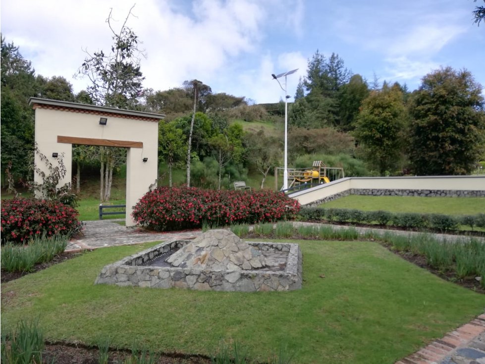 Venta lote alto de las palmas Envigado unidad cerrada