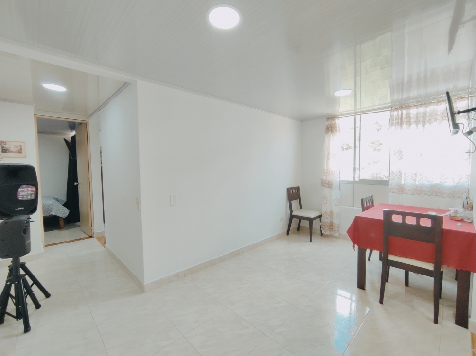 Se Vende Apartamento En Robledo - Aures 2