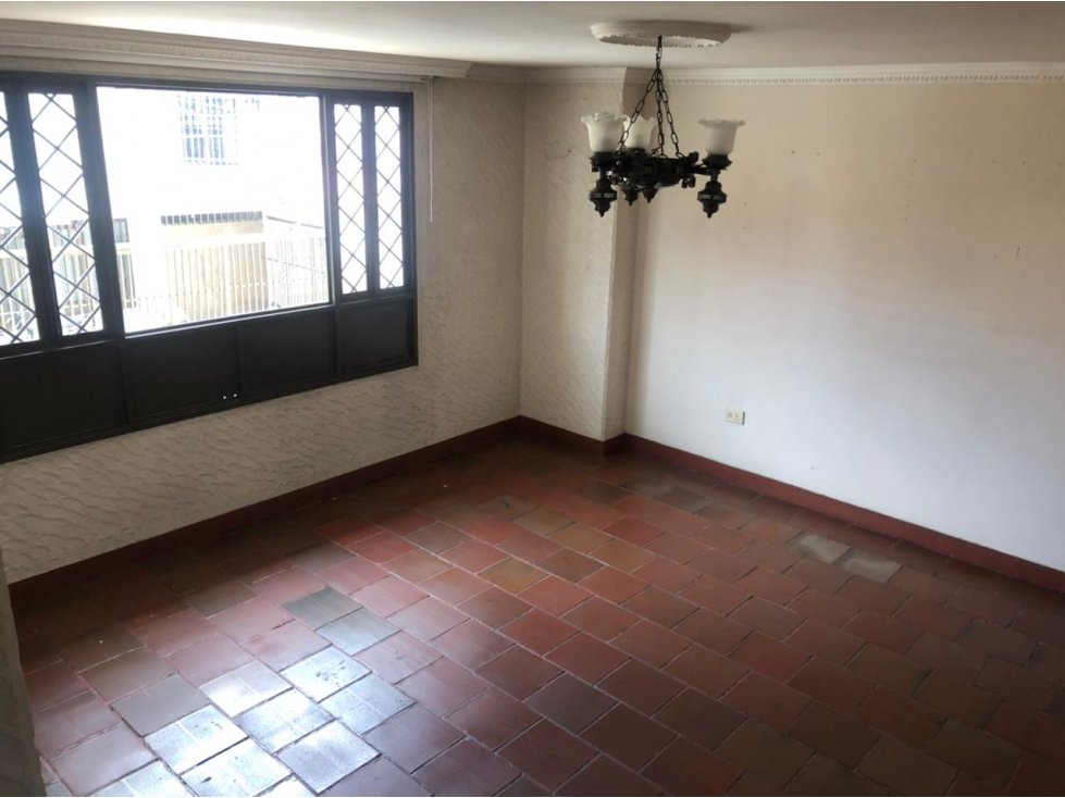 CASA EN VENTA  AL CENTRO DE ARMENIA QUINDIO