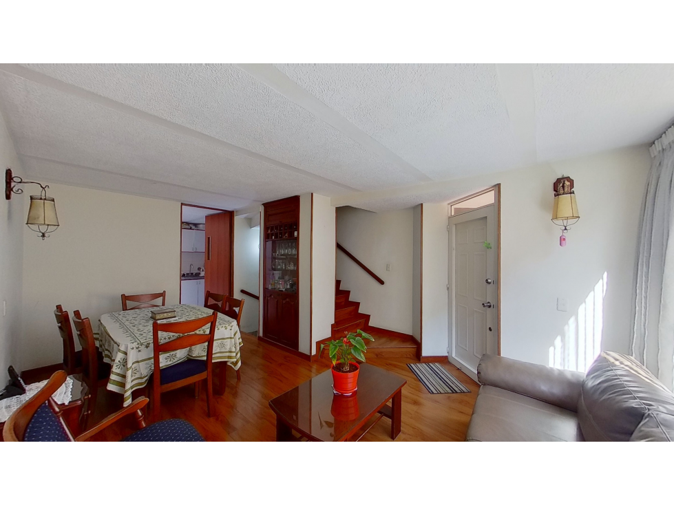 CASA EN VENTA EN PRADERA NORTE