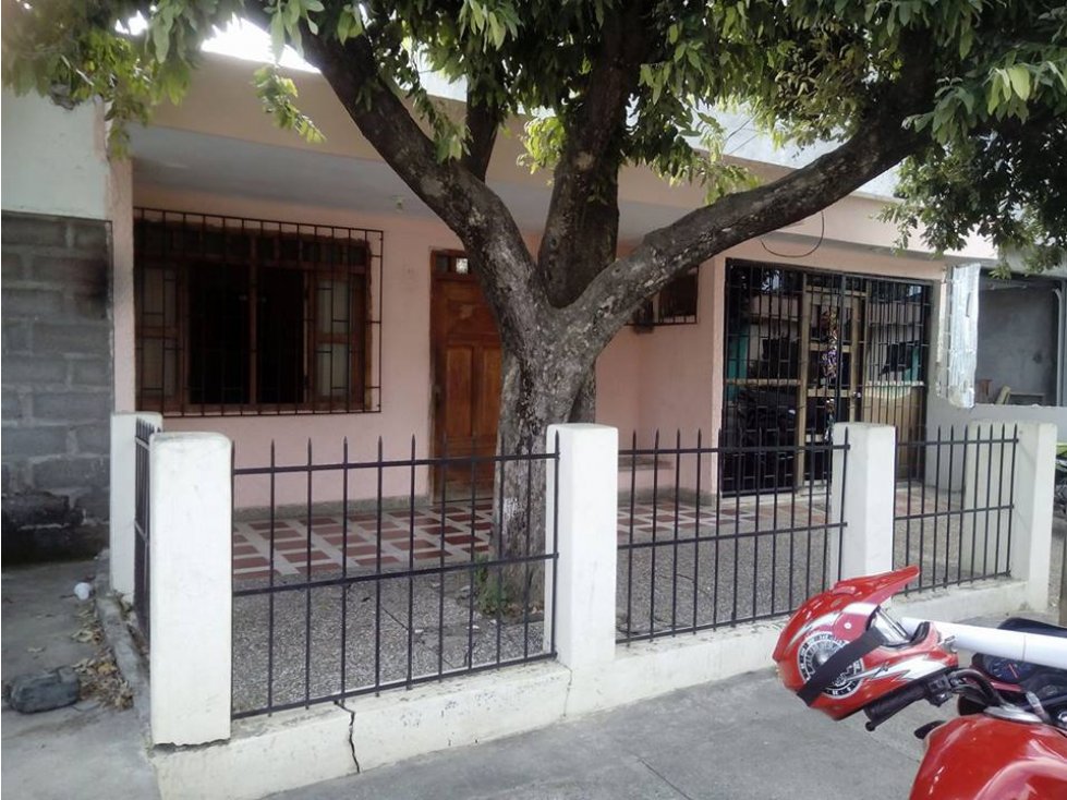 EN VENTA CASA EN EL CENTRO. MONTERIA COLOMBIA