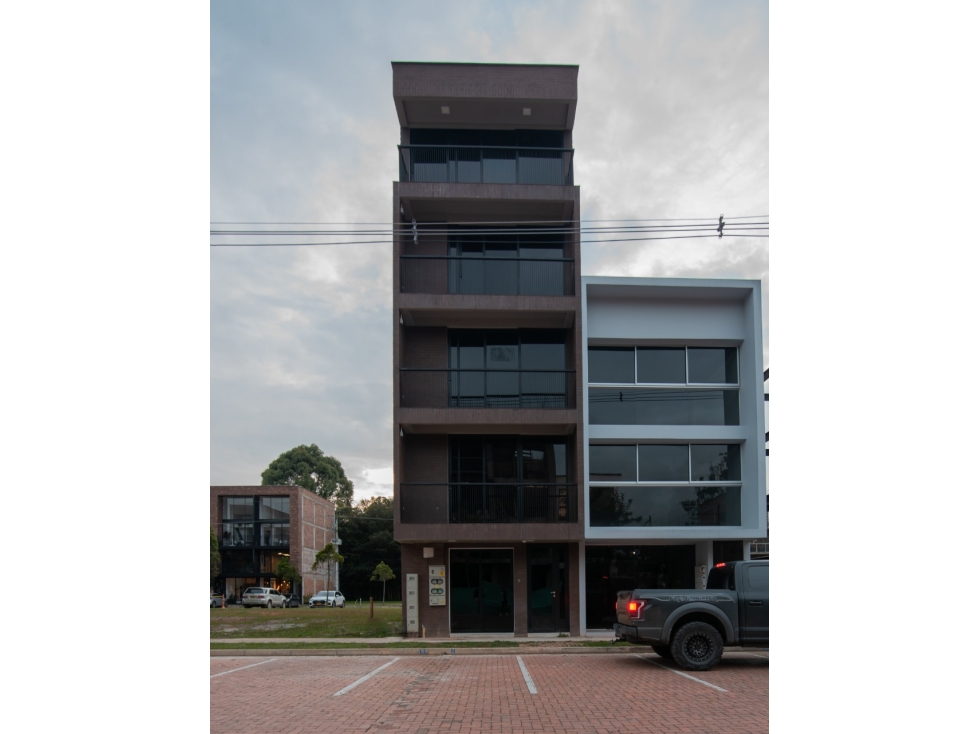 EDIFICIO AIRBNB, APARTAMENTOS LOFT OFICINAS EN LLANOGRANDE