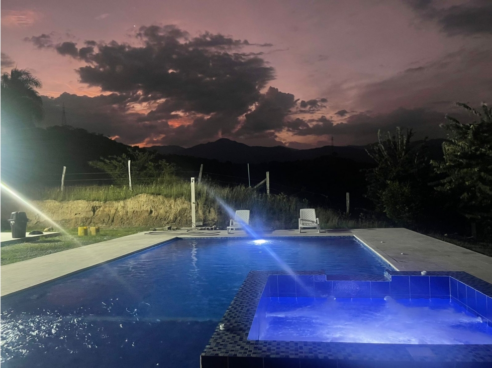 ARRIENDO FINCA POR NOCHES SANTA FE DE ANTIOQUIA