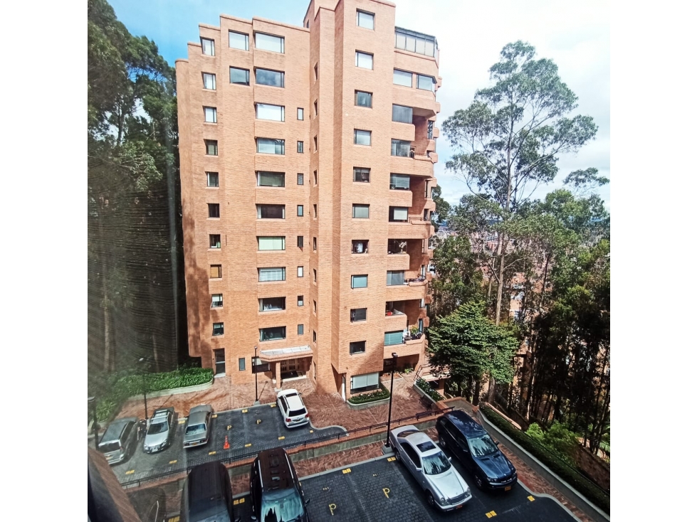 Arriendo apartamento en Montearroyo