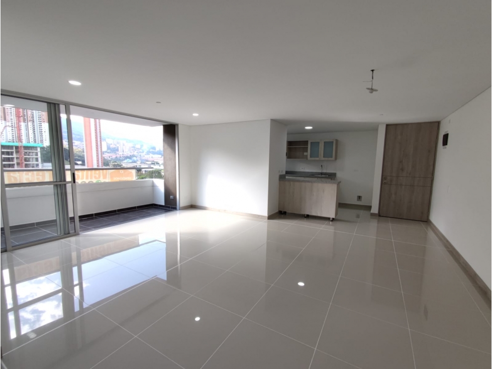 Venta apartamento en Sabaneta, sector Prados de Sabaneta.