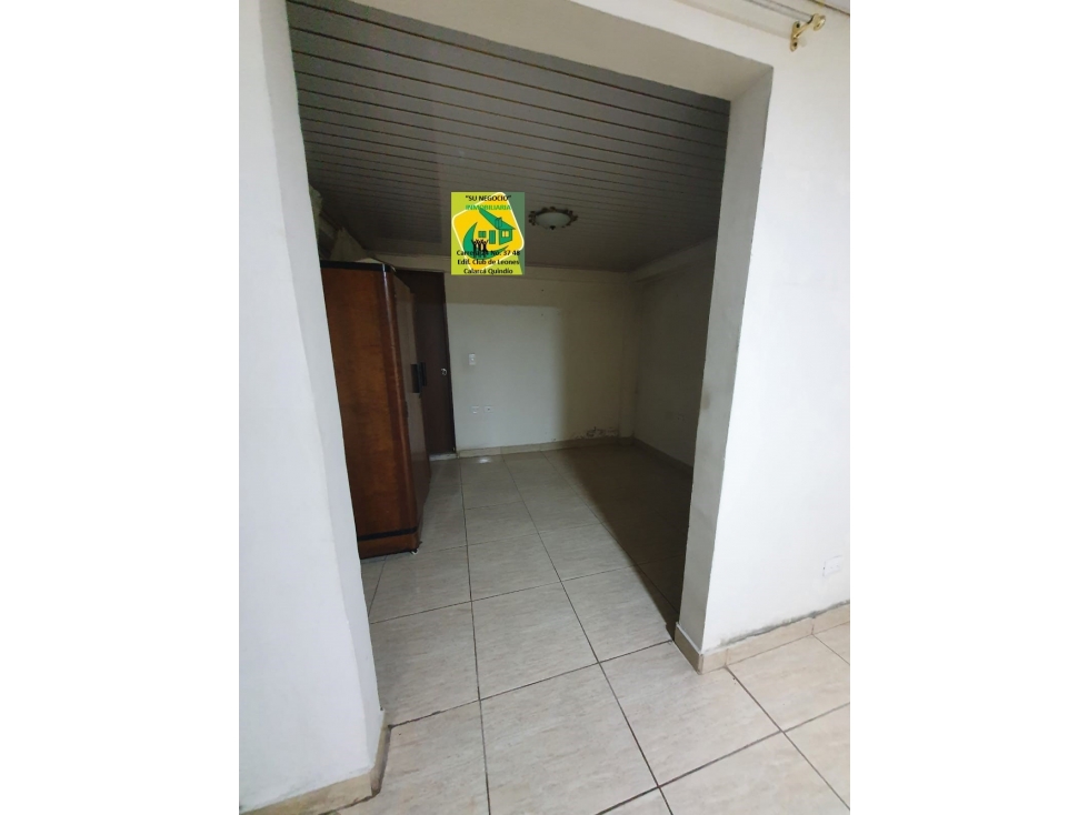 SE VENDE CASA CENTRAL EN CALARCA