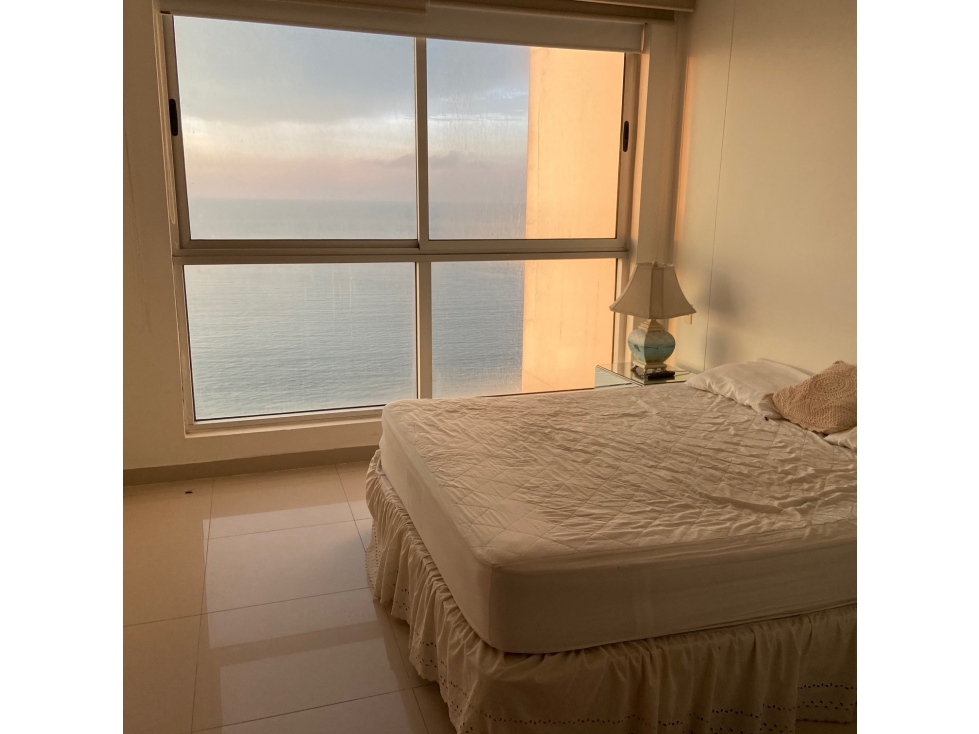 EN VENTA O ARRIENDO APARTAMENTO EN BOCAGRANDE CON VISTA AL MAR