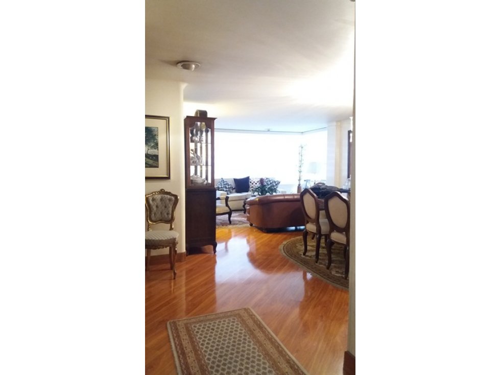 VENDO APARTAMENTO EN CHICO BOGOTÁ